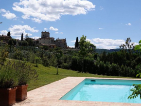  Luxurious Villa in Vasciano Umbria with Private Pool  Pesciano